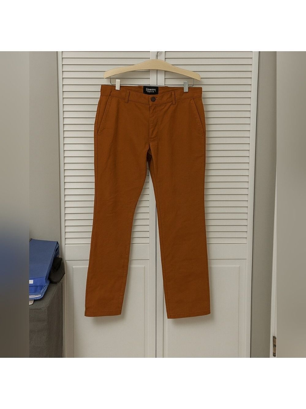 Illustrated Example Chino's